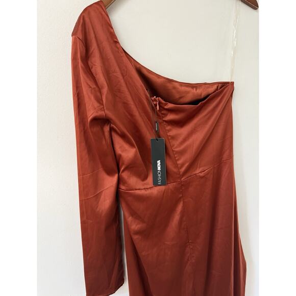 Fashionova Adriana Satin Gown Size M Orange Maxi Ruched Eveningwear Formal Prom - Picture 7 of 13